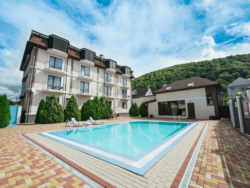 "Верона" отель в Архипо-Осиповке "Верона" отель в Архипо-Осиповке