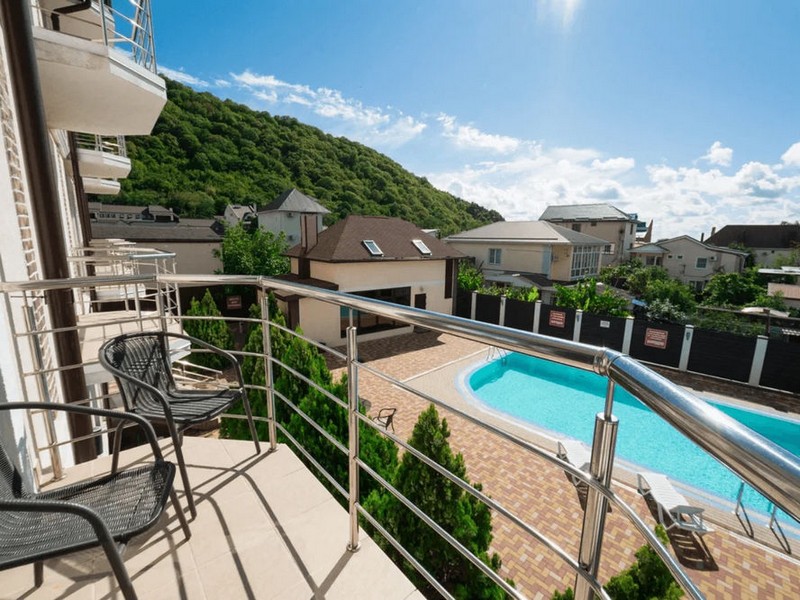 "Верона" отель в Архипо-Осиповке "Верона" отель в Архипо-Осиповке