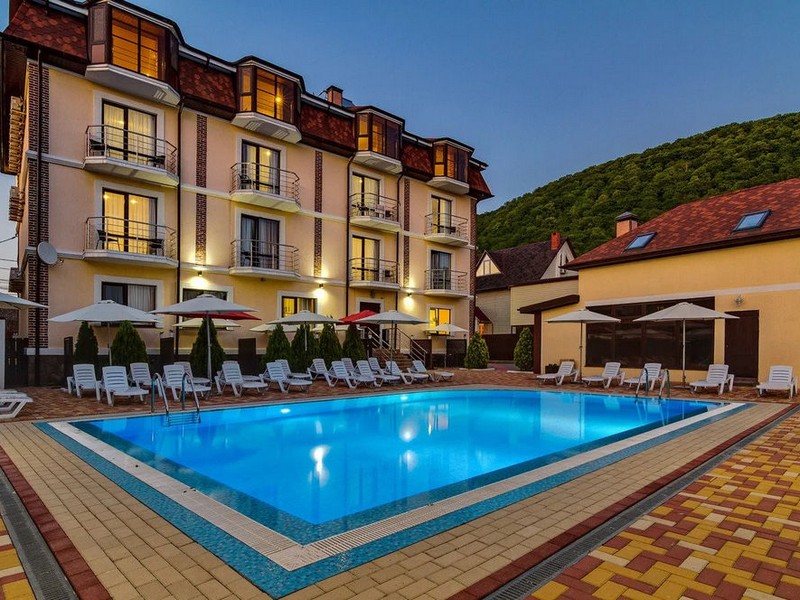 "Верона" отель в Архипо-Осиповке "Верона" отель в Архипо-Осиповке