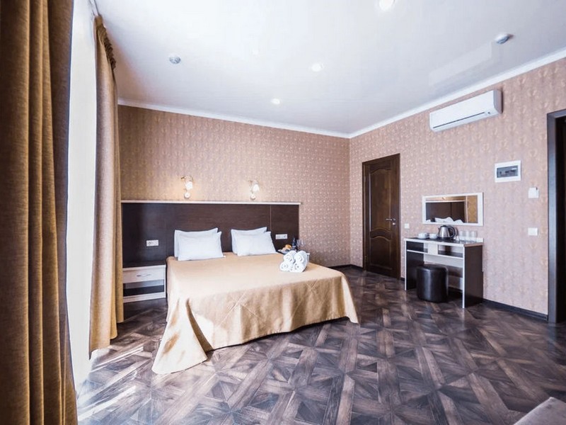 "Верона" отель в Архипо-Осиповке "Верона" отель в Архипо-Осиповке