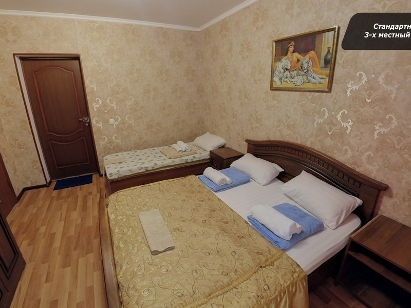 "Светлый" гостевой дом в Дивноморском "Светлый" гостевой дом в Дивноморском