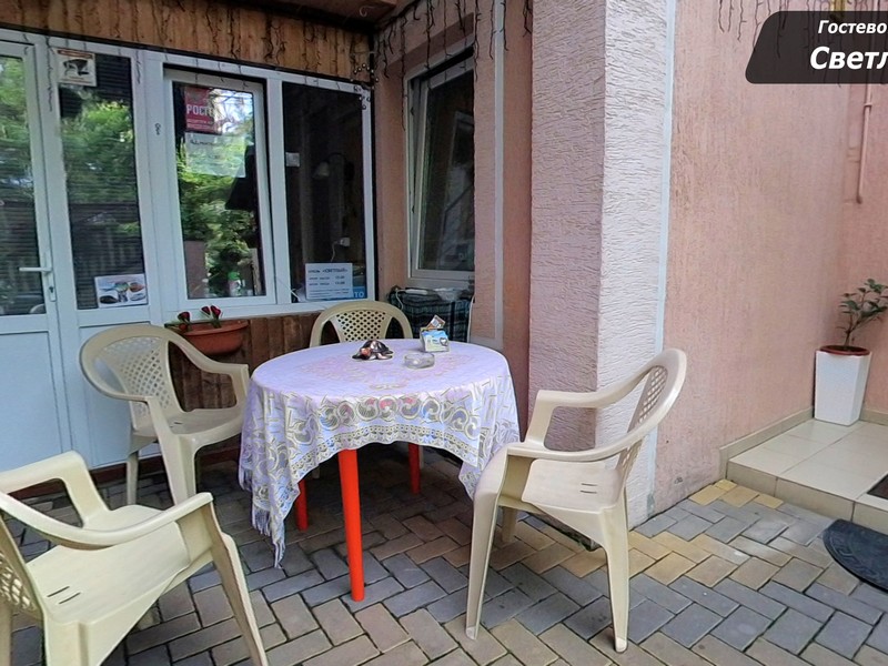 "Светлый" гостевой дом в Дивноморском "Светлый" гостевой дом в Дивноморском