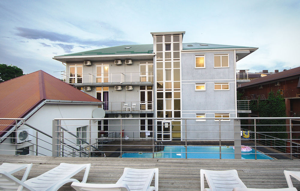 "Лотос" гостиница в Дивноморском "Лотос" гостиница в Дивноморском