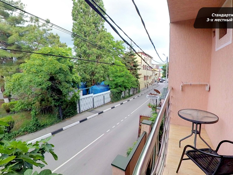 "Светлый" гостевой дом в Дивноморском "Светлый" гостевой дом в Дивноморском