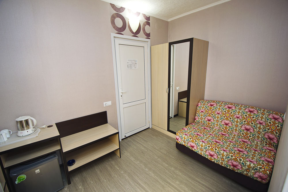 "Лотос" гостиница в Дивноморском "Лотос" гостиница в Дивноморском