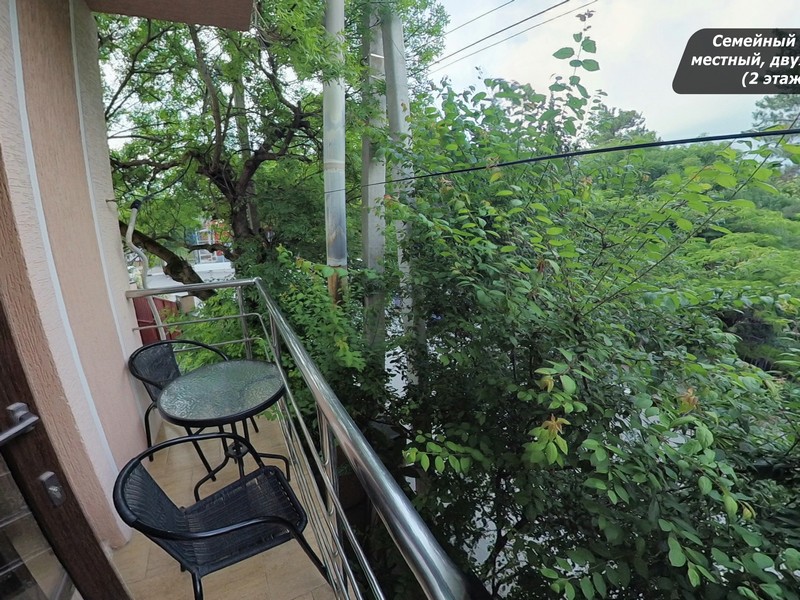 "Светлый" гостевой дом в Дивноморском "Светлый" гостевой дом в Дивноморском