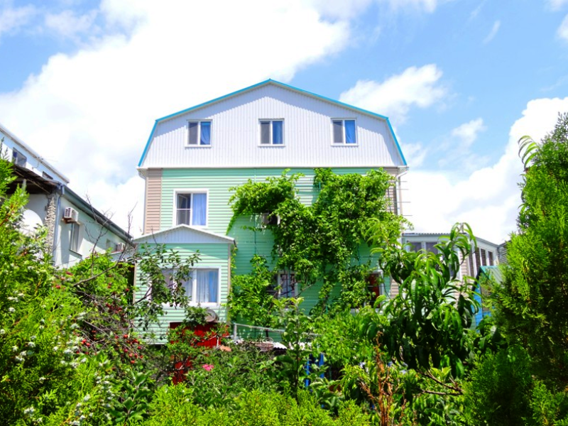 "У Елены" гостевой дом в Голубой Бухте "У Елены" гостевой дом в Голубой Бухте