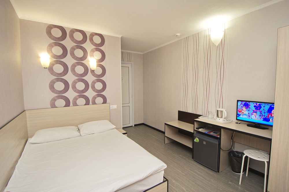 "Лотос" гостиница в Дивноморском "Лотос" гостиница в Дивноморском