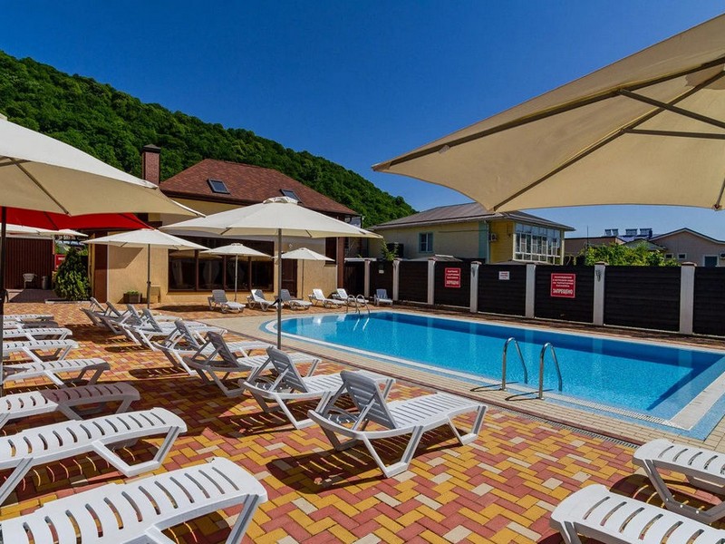 "Верона" отель в Архипо-Осиповке "Верона" отель в Архипо-Осиповке