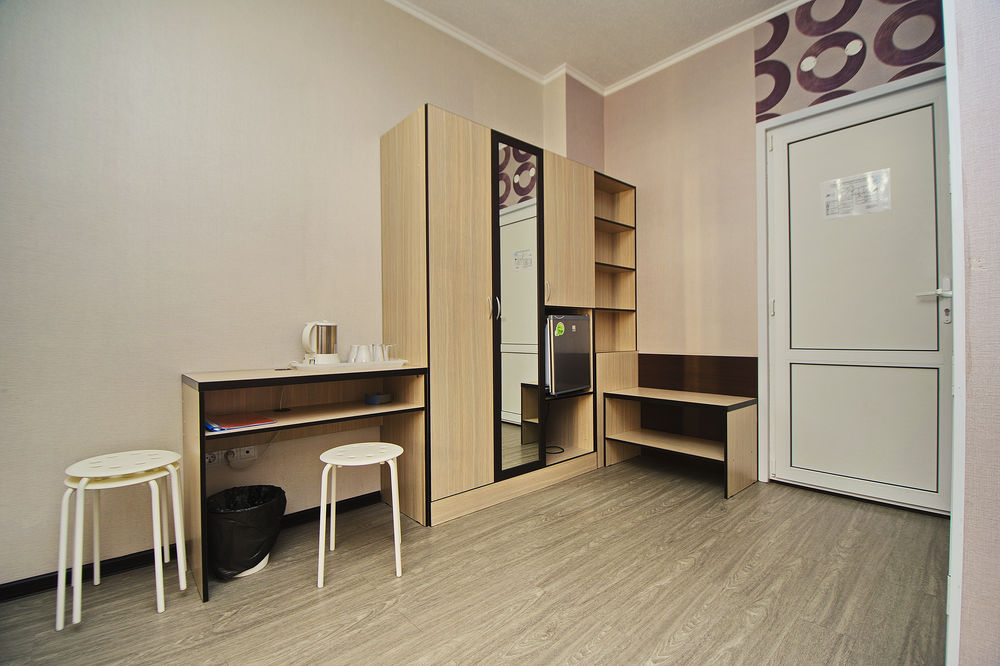 "Лотос" гостиница в Дивноморском "Лотос" гостиница в Дивноморском