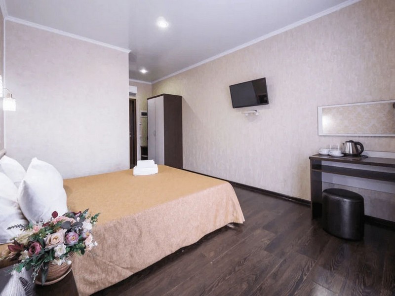 "Верона" отель в Архипо-Осиповке "Верона" отель в Архипо-Осиповке